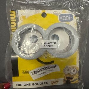 Minions Goggles Glasses with Impact Resistant Lenses